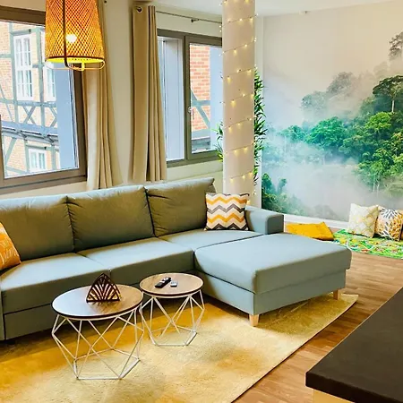 Fewozauber - Dom Suite, Zentral, 7 Pers, 4 Zimmer, Design, Family, Haustier *