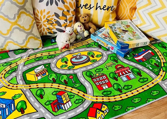 Fewozauber - Dom Suite, Zentral, 7 Pers, 4 Zimmer, Design, Family, Haustier アパート